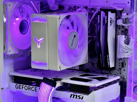 AMD Ryzen 7 7800X3D 33